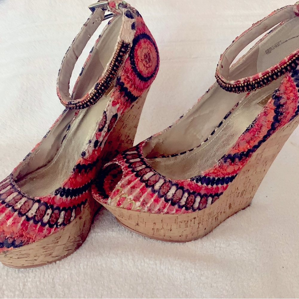 Wild Pair multi-color platform wedges size 10